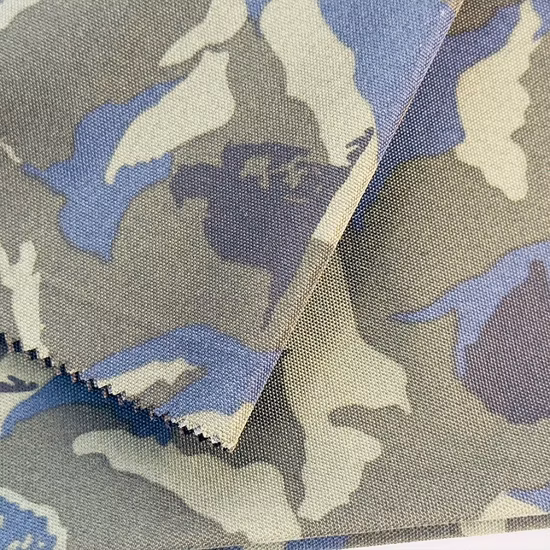 Amostra grátis de folha de membrana de gabardine texturizada dos anos 80 poliéster T400
